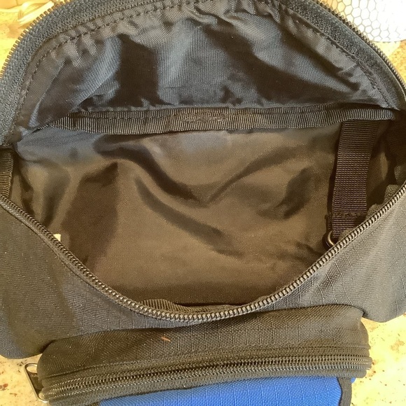 Columbia Hiking Waist Hip Pack with Compass - Picture 5 of 6